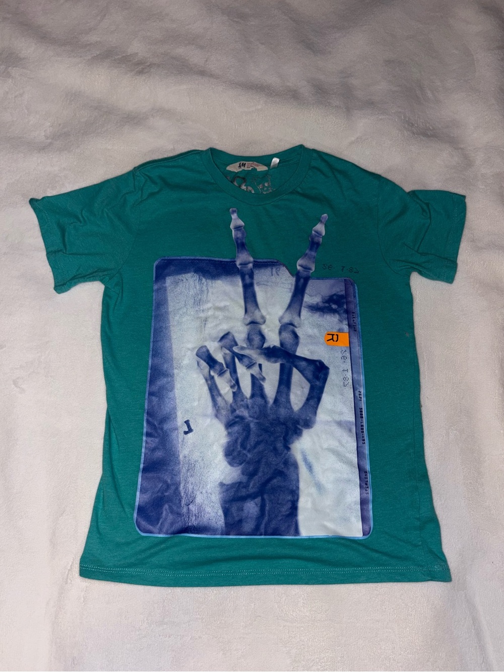 ( 3 for $25) H&M Xray T-shirt (Boys XL)